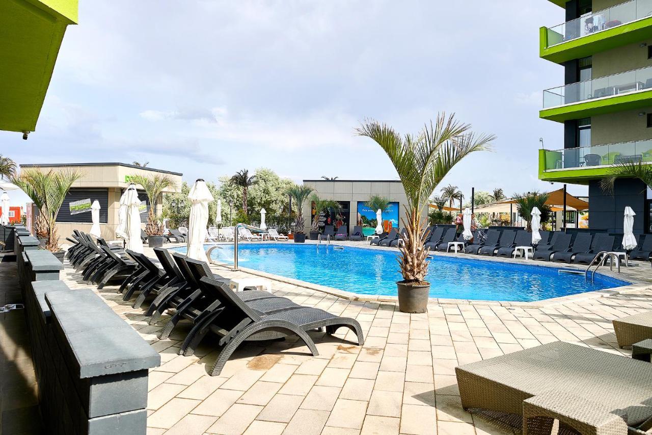 Opal Luxury Apartment 110 Spa N Pool Beach Resort Năvodari المظهر الخارجي الصورة