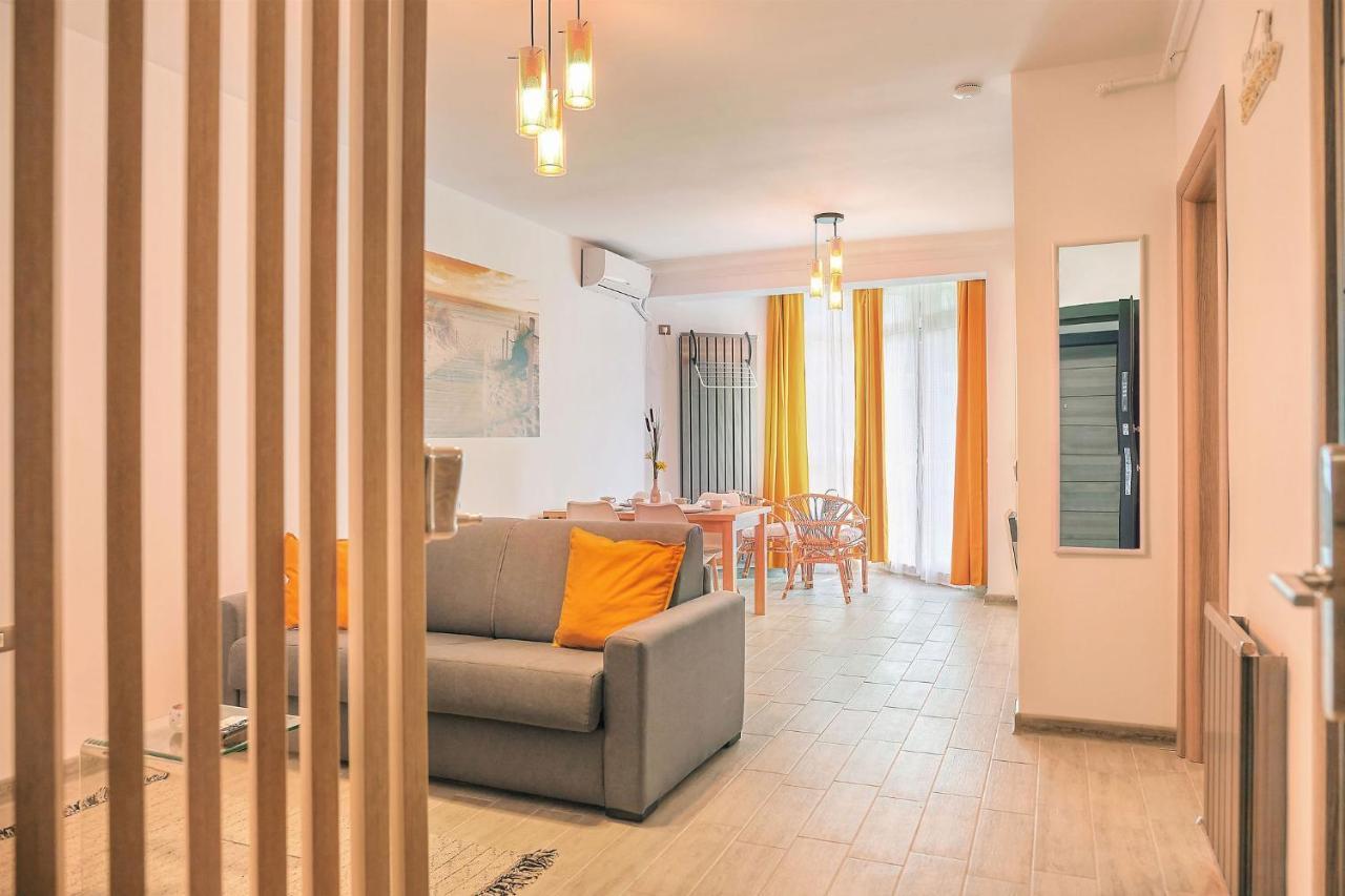 Opal Luxury Apartment 110 Spa N Pool Beach Resort Năvodari المظهر الخارجي الصورة