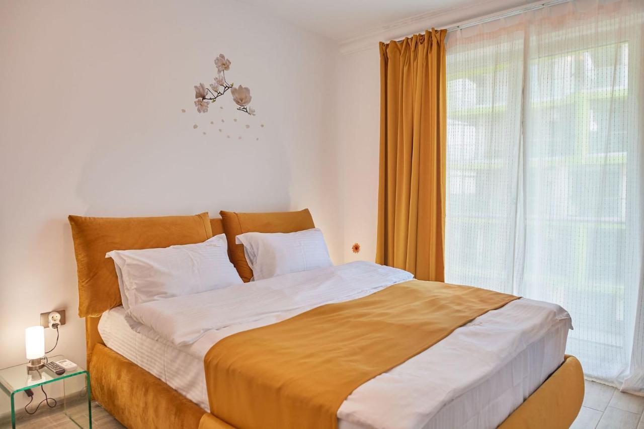 Opal Luxury Apartment 110 Spa N Pool Beach Resort Năvodari المظهر الخارجي الصورة