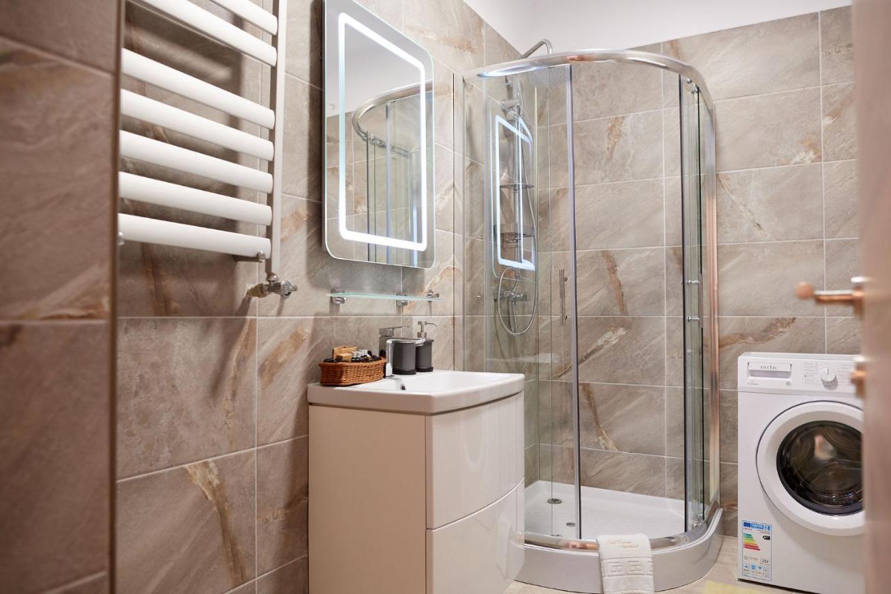 Opal Luxury Apartment 110 Spa N Pool Beach Resort Năvodari المظهر الخارجي الصورة