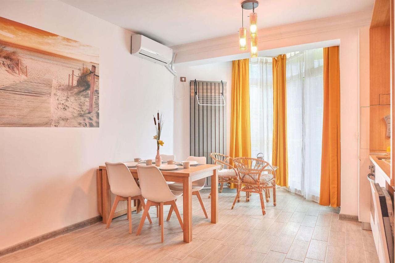 Opal Luxury Apartment 110 Spa N Pool Beach Resort Năvodari المظهر الخارجي الصورة